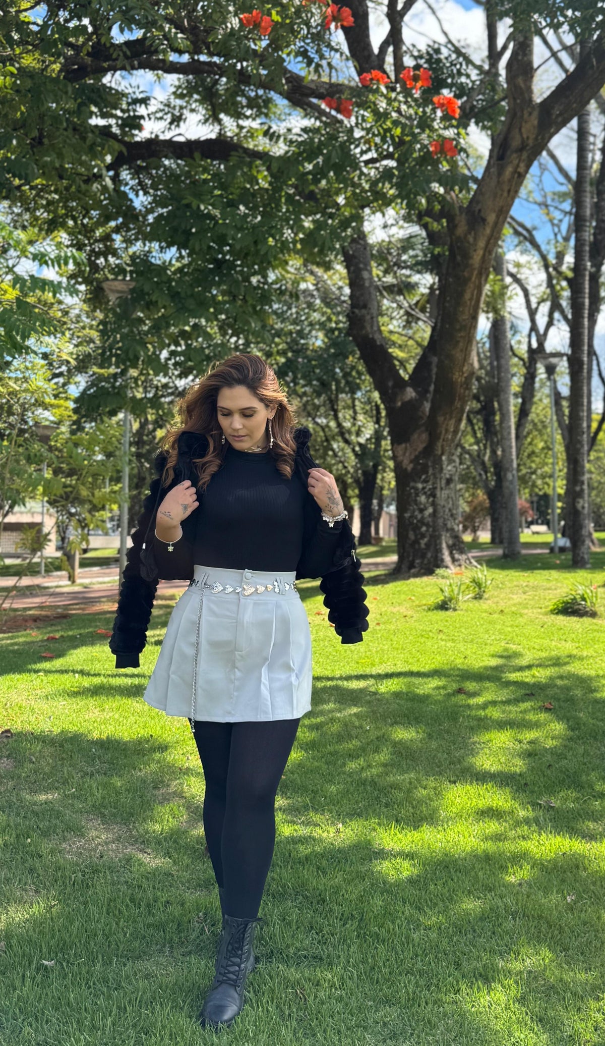 Saia Crepe e Blusa